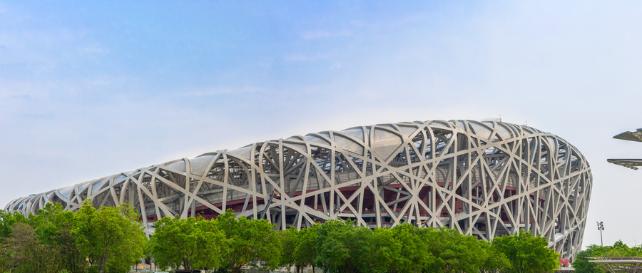 1711697058390472p497.jpg 攝圖網(wǎng)_501751431_北京地標(biāo)國家體育館鳥巢和玲瓏塔(企業(yè)商用).jpg